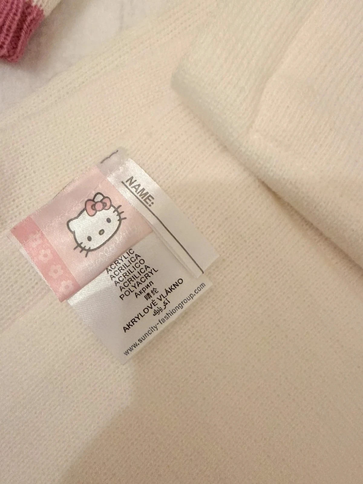 Conjunto de inverno Hello Kitty gorro e cachecol – Tamanho 52 – Novo – photo 8